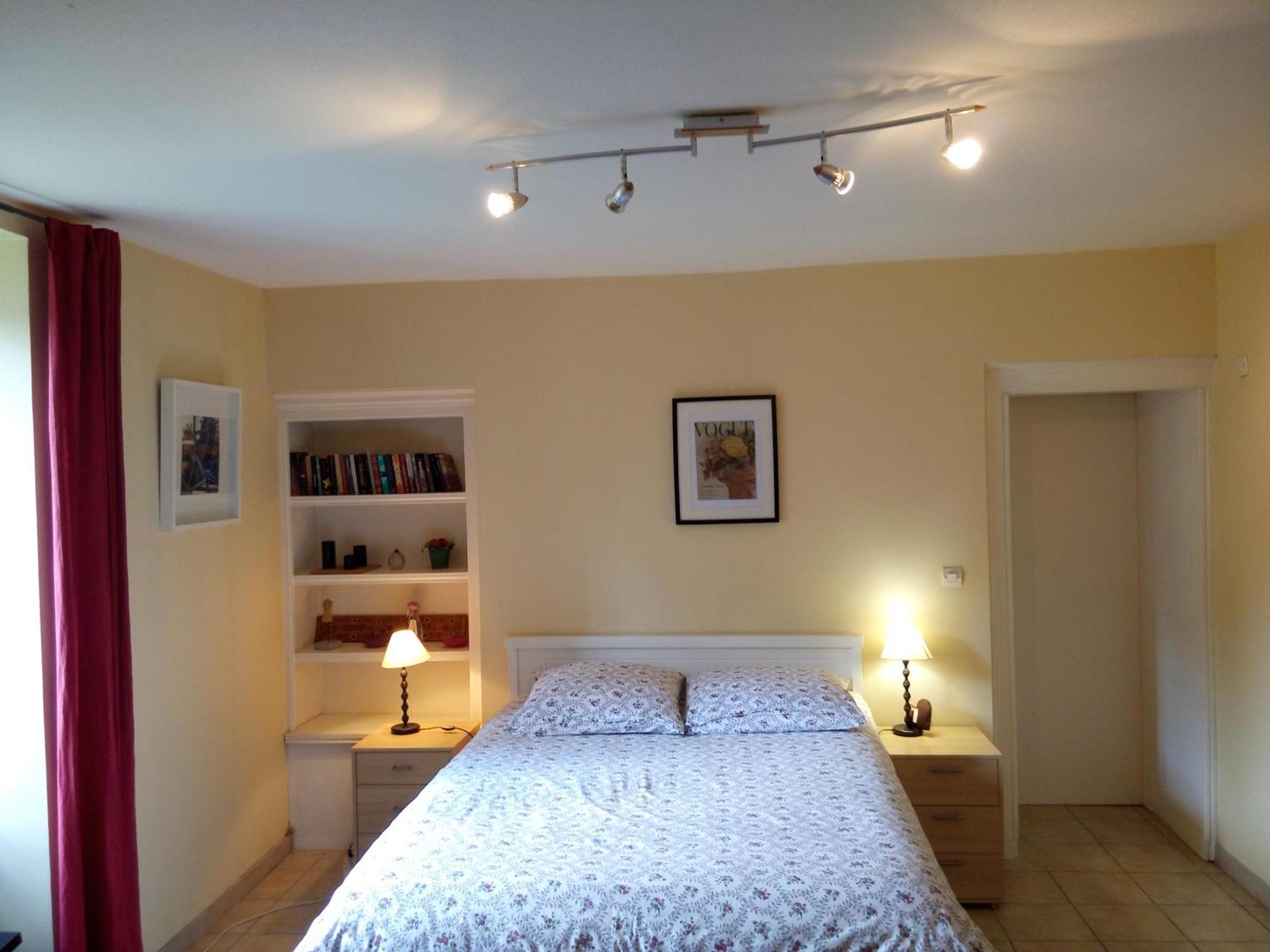 Bed and Breakfast Moulin De La Fleuristerie Orges Zimmer foto