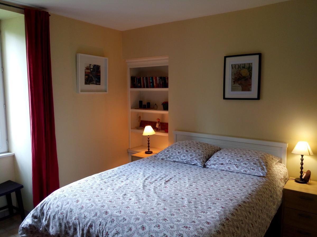 Bed and Breakfast Moulin De La Fleuristerie Orges Exterior foto