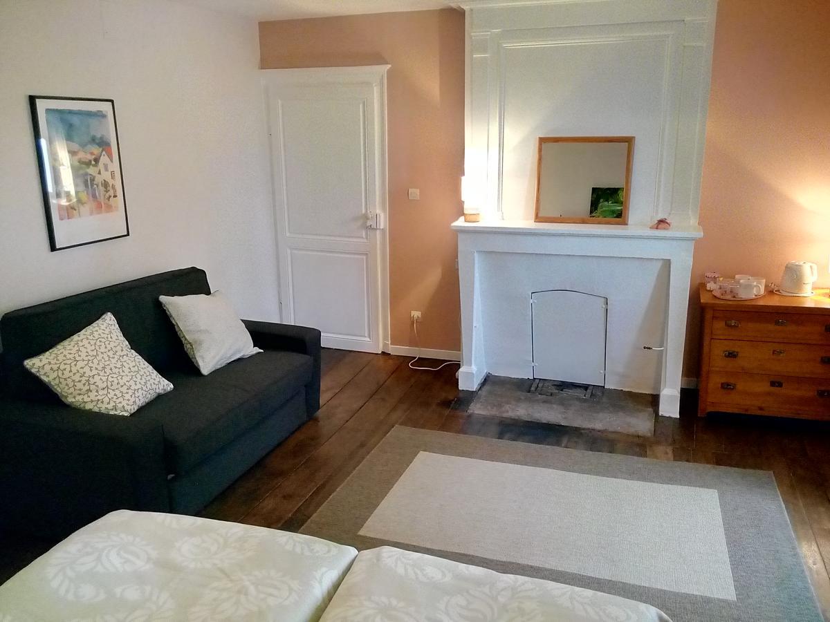 Bed and Breakfast Moulin De La Fleuristerie Orges Zimmer foto